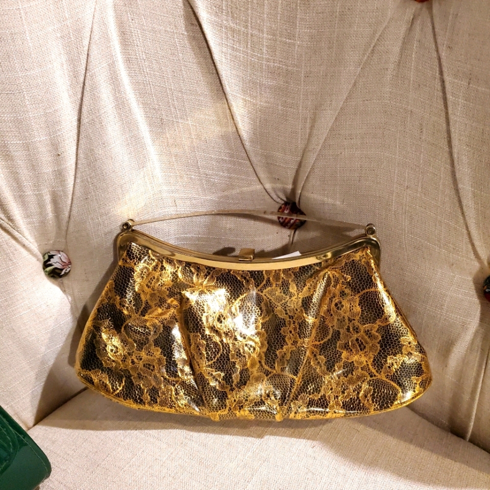 Vintage Majestic pop up handle handbag